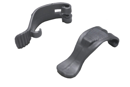 ENGANCHE PLASTICO DOBLE CUBETA JAULA 5.5X2.0CMS